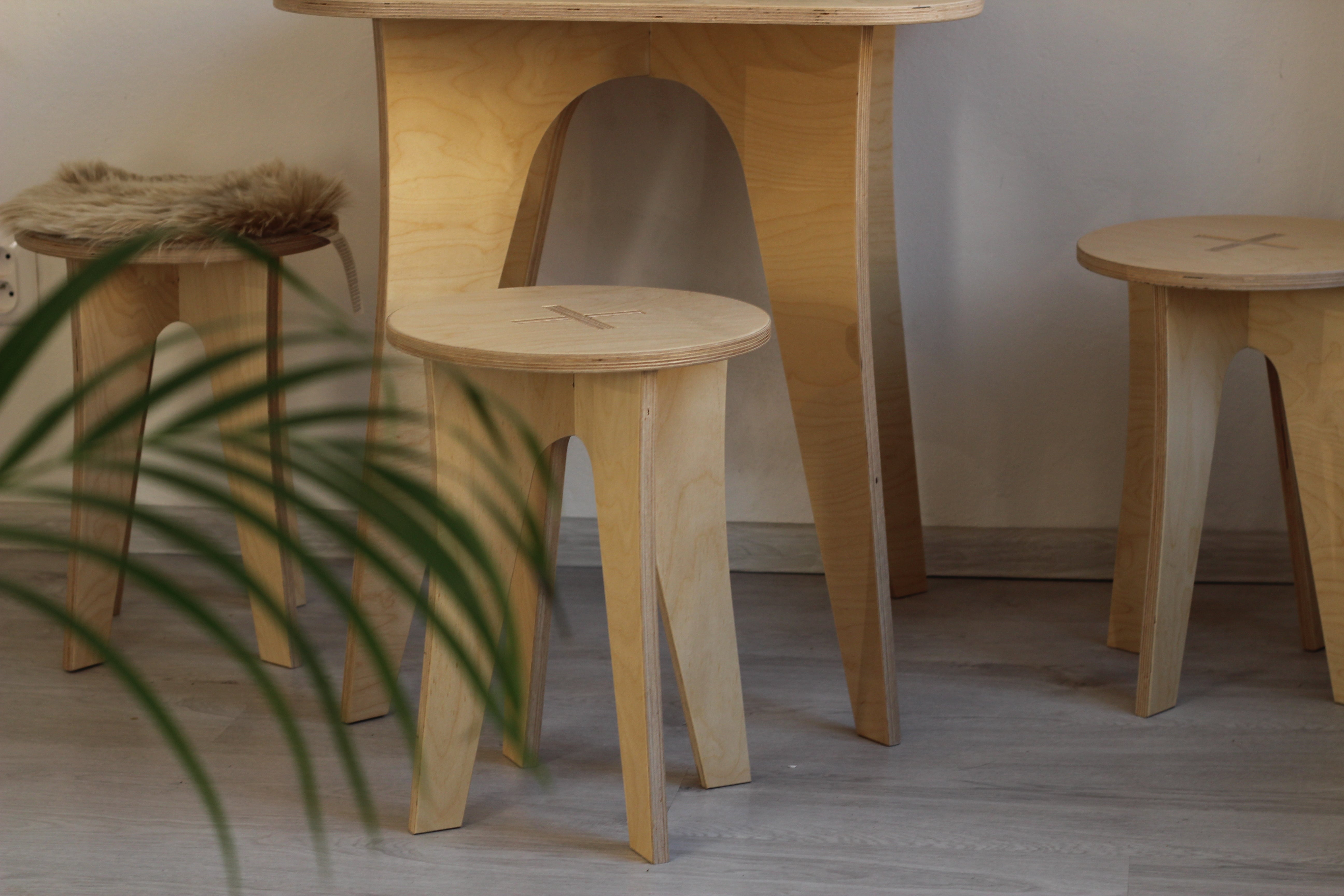 Stoolish chair